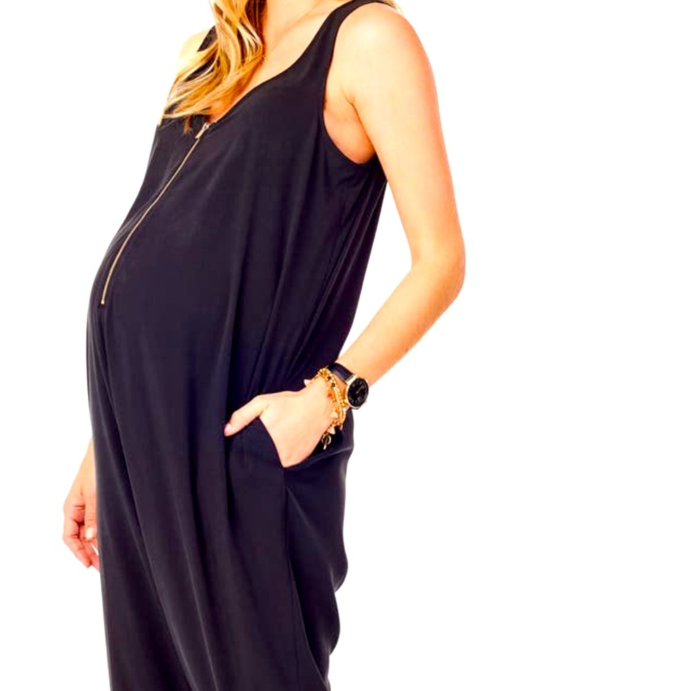 Ingrid & Isabel Zip-up Maternity Jumpsuit Sz Med